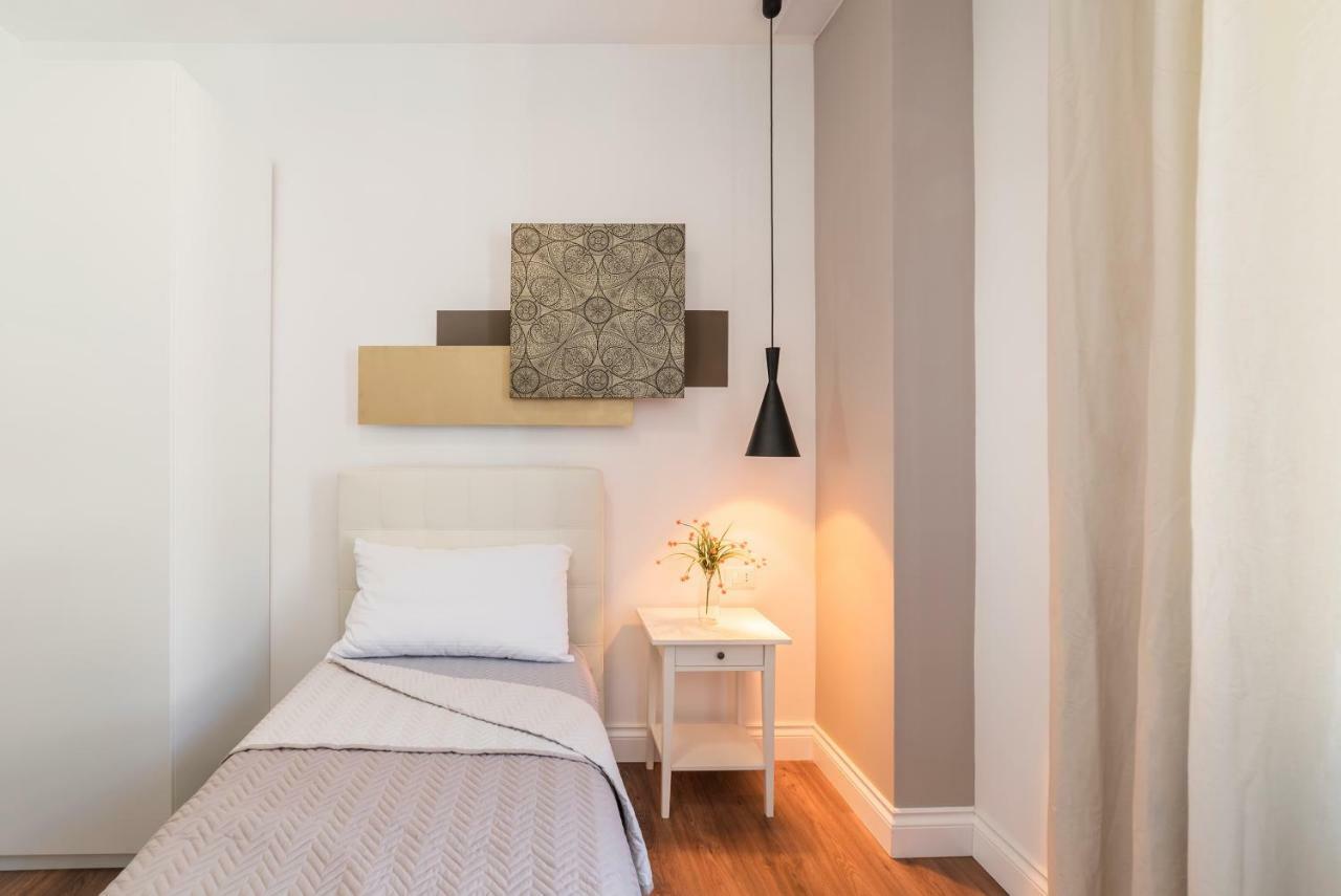 Guest Roma House Hotel Ngoại thất bức ảnh
